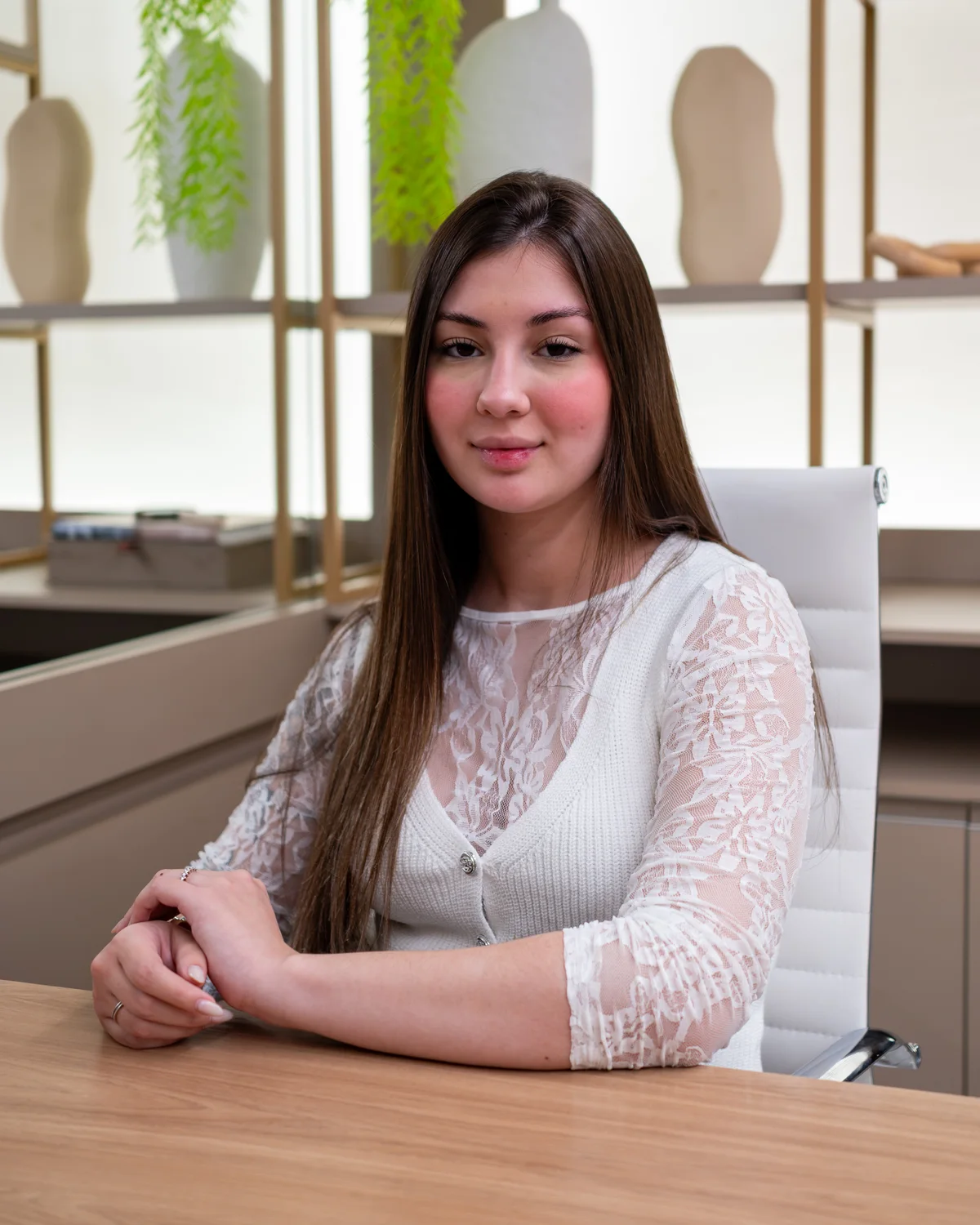Natália, Recepcionista e Comercial, na Clínica Di Garda